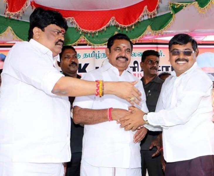 கொரோனா நிவாரணப்பணிகளில் விருதுநகர் மாவட்ட எம்.ஜி.ஆர் மன்ற து.செயலாளர்-அருப்புக்கோட்டை-திரு.அ.காசிராஜன்.M.A.,