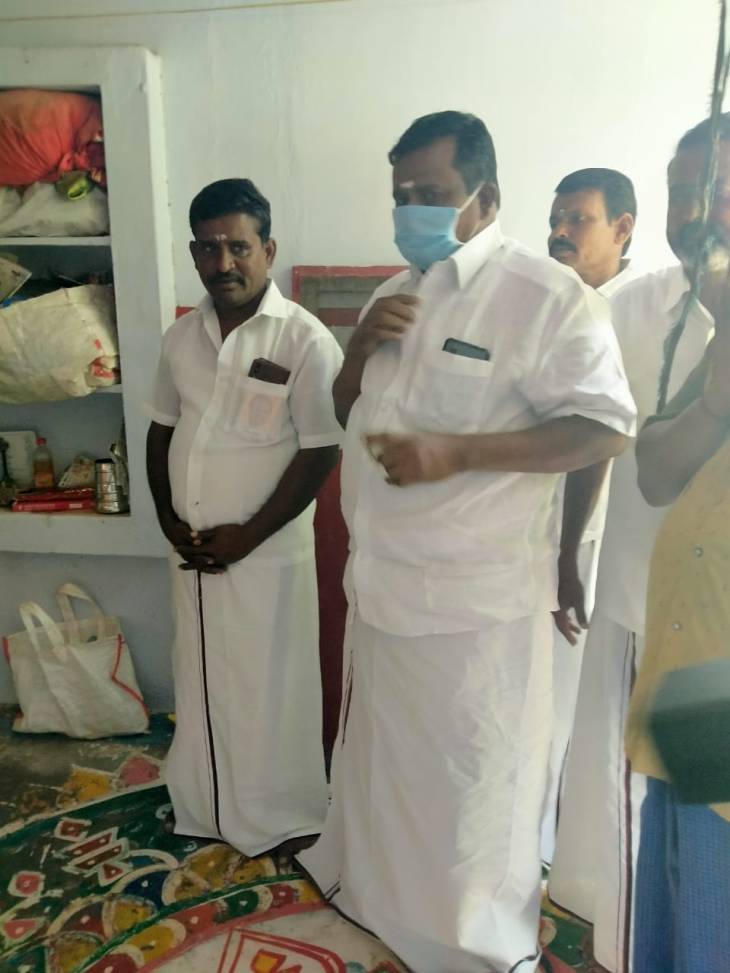 குடமுழுக்கு விழாவில் ஒன்றியக் கவுன்சிலர்-திருமதி.சுந்தரி கோவிந்தராஜ்