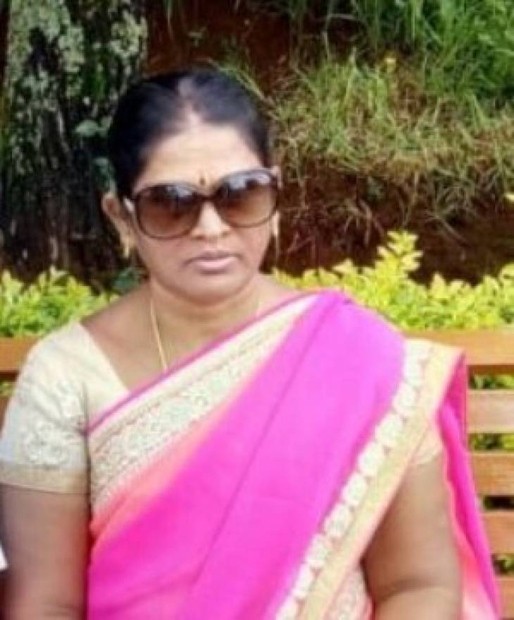 ஒன்றியக்குழு உறுப்பினர்- கரூர். திருமதி.செல்வி சின்னசாமி