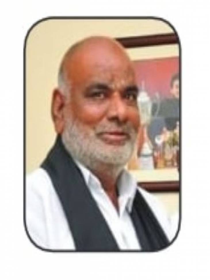  ஊராட்சி மன்றத் தலைவர் - விளாத்திக்குளம் புதூர். திரு.E.பொம்முசாமி