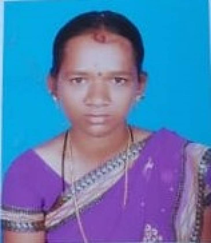 ஊராட்சி மன்றத் தலைவர் - கடலாடி - திருமதி.M.மாணிலா