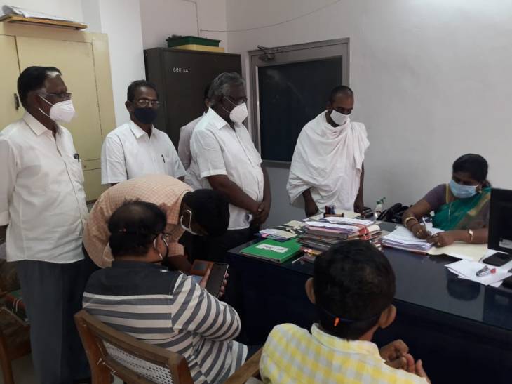 ஓ.பி.சி.இடஒதுக்கீடு பிரச்சினை - ஓயாத போராட்டத்தில் நாமக்கல் தொட்டிய நாயக்கர் சமுதாய நலச்சங்கம்.