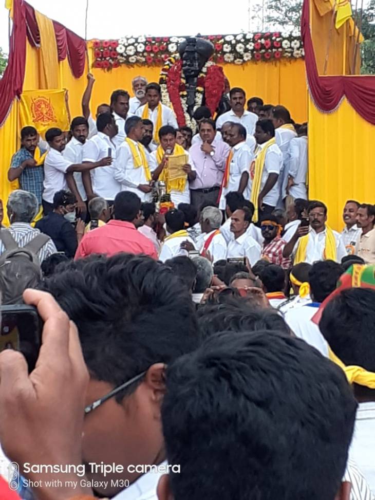 பெருந்துறையில் கம்பளத்தார் பெருவெள்ளம்! கண்டுவியந்த  தலைமை அதிகாரி!