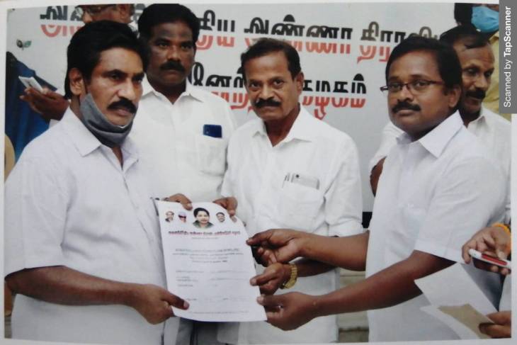 மிகுந்த ஆர்வத்துடன் விருப்பமனு அளித்த கம்பளத்தார்கள்!