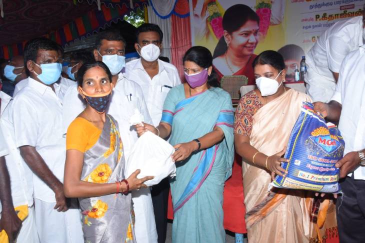 ஒன்றியக்கழக செயலாளர் செல்வராஜ் விழாவில் கனிமொழி கருணாநிதி!