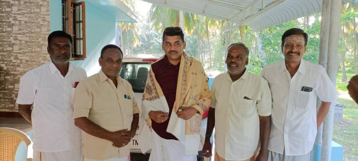 சமூகமாய் திரள்வோம்! பொள்ளாச்சியில் இளைஞர்கள் உறுதி!