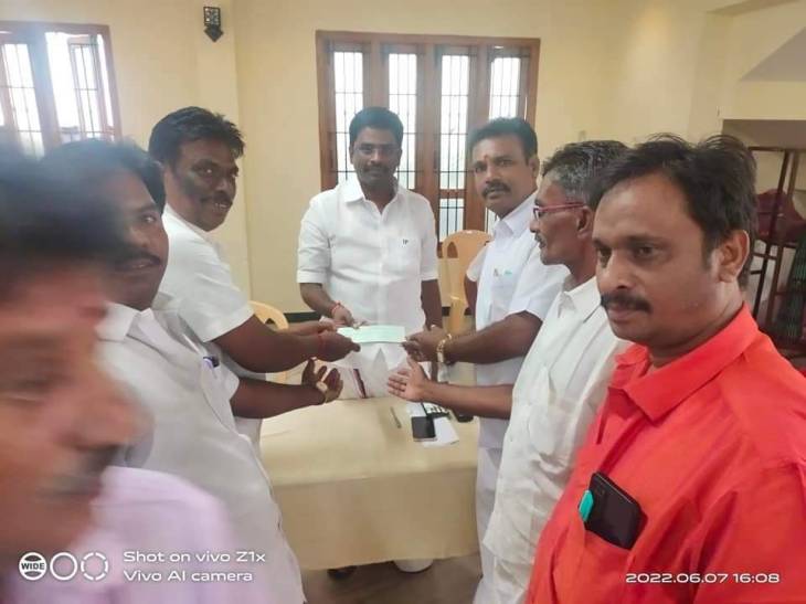 திமுக ஒன்றியக் கழக தேர்தலில் போட்டியிடும் கம்பளத்தார்கள்!