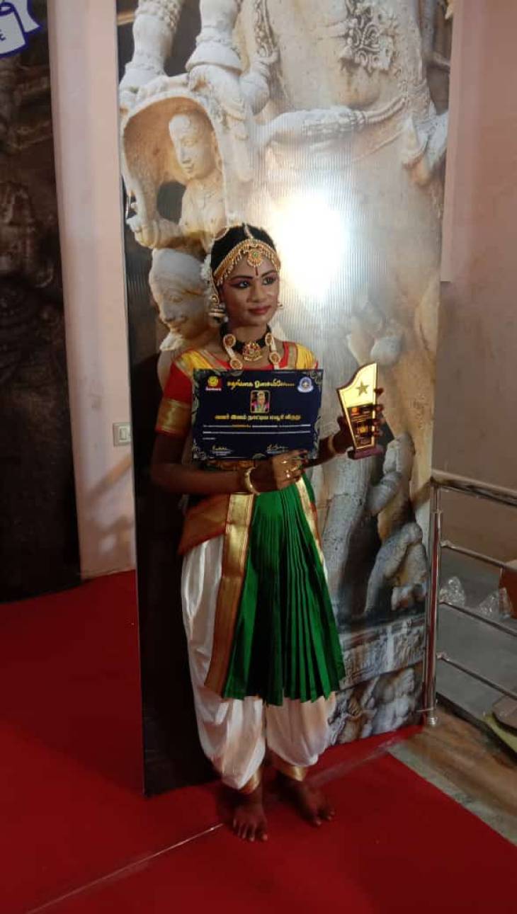 இளம் தளிர் சாத்விகா-விற்கு வாழ்த்துகள்.