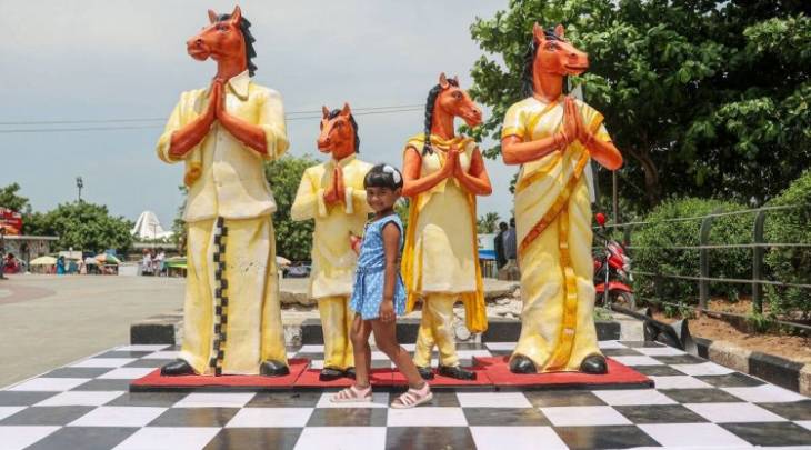உலகை பிரம்மிக்க வைத்த ஒலிம்பியாட் துவக்கவிழா!