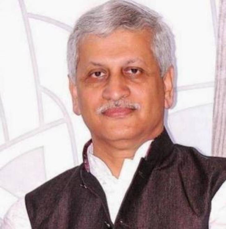 உச்சநீதிமன்ற தலைமை நீதிபதியாக யு.யு.லலித் பதவியேற்றார்! - வாழ்த்துகள்