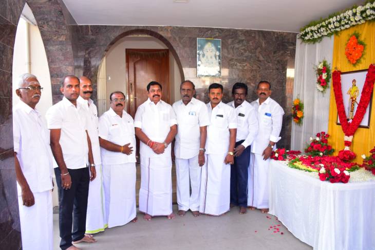 எல்லோரும் வந்தார்கள்! மாவீரனுக்கு மரியாதை தந்தார்கள்!