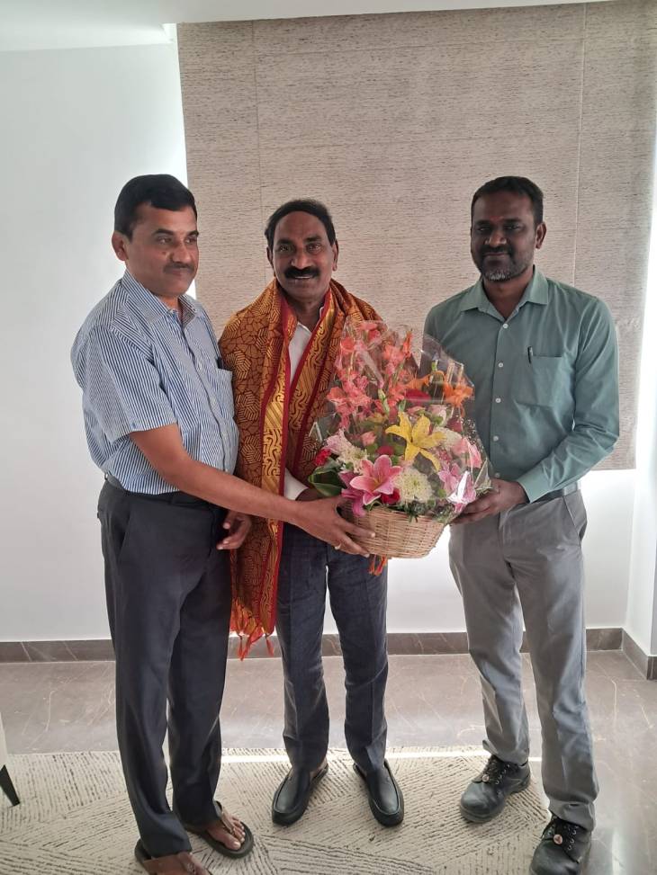 ஆந்திர மாநில நாடாளுமன்ற உறுப்பினருக்கு அழைப்பிதழ்!