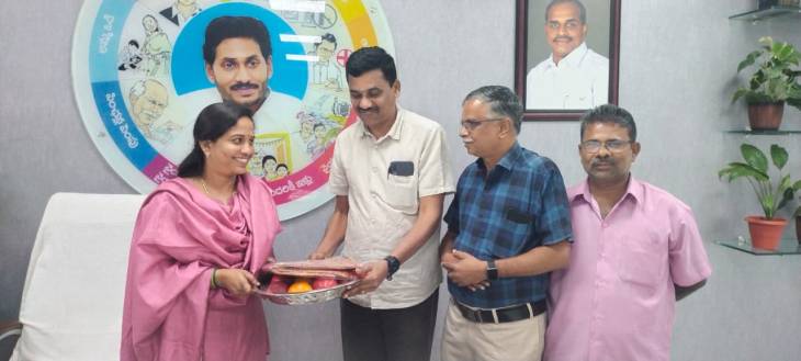 திருப்பதி மேயர் டாக்டர்.ஸ்ரீஷா அவர்களுடன் சந்திப்பு!