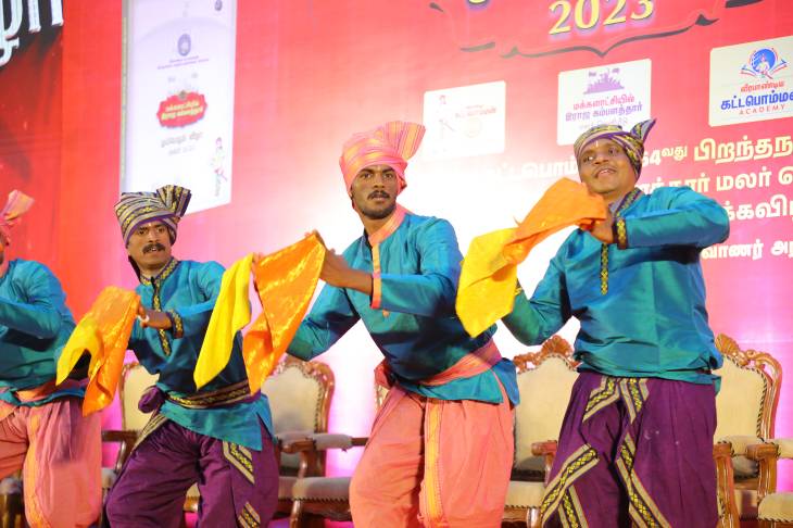கேட்காமல் கொடுத்தவர்களும்!.... கேட்டும் மறுத்தவர்களும்!
