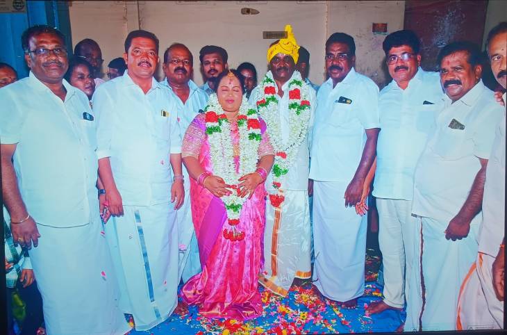 பெண்பிள்ளைகள் கூடி மகளிரணி அமைப்பாளருக்கு செய்துவித்த மணிவிழா!